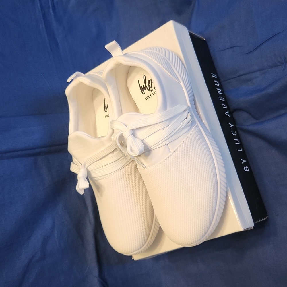 New Luley by Lucy Avenue Shoes